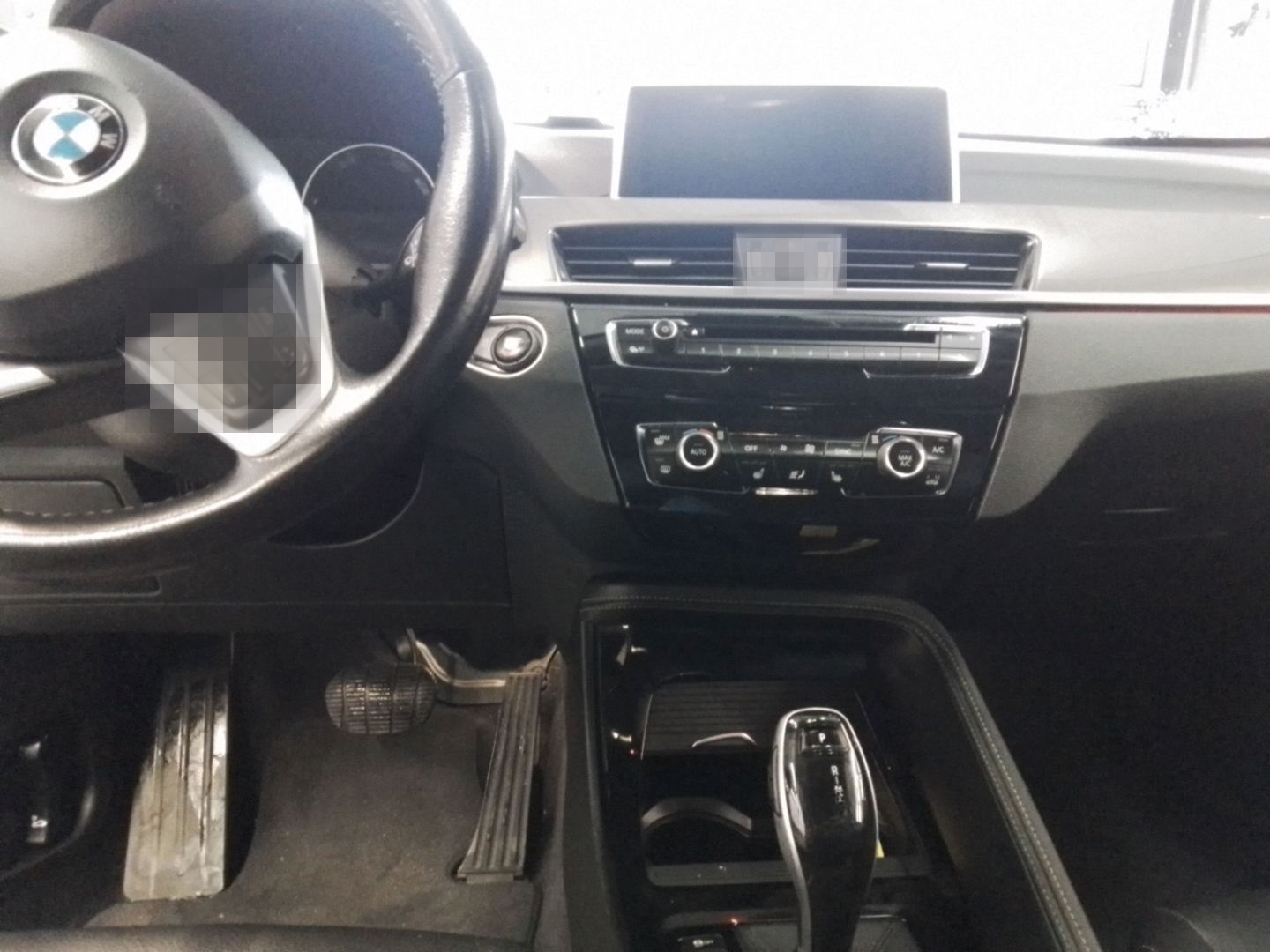 BMW X1 X-Line 2.0D HUD Navi LED SHZ Keyless El. Heck foto 11