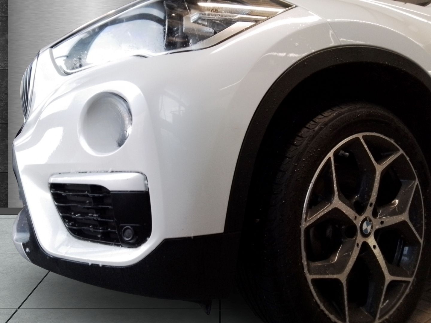 BMW X1 X-Line 2.0D HUD Navi LED SHZ Keyless El. Heck foto 4