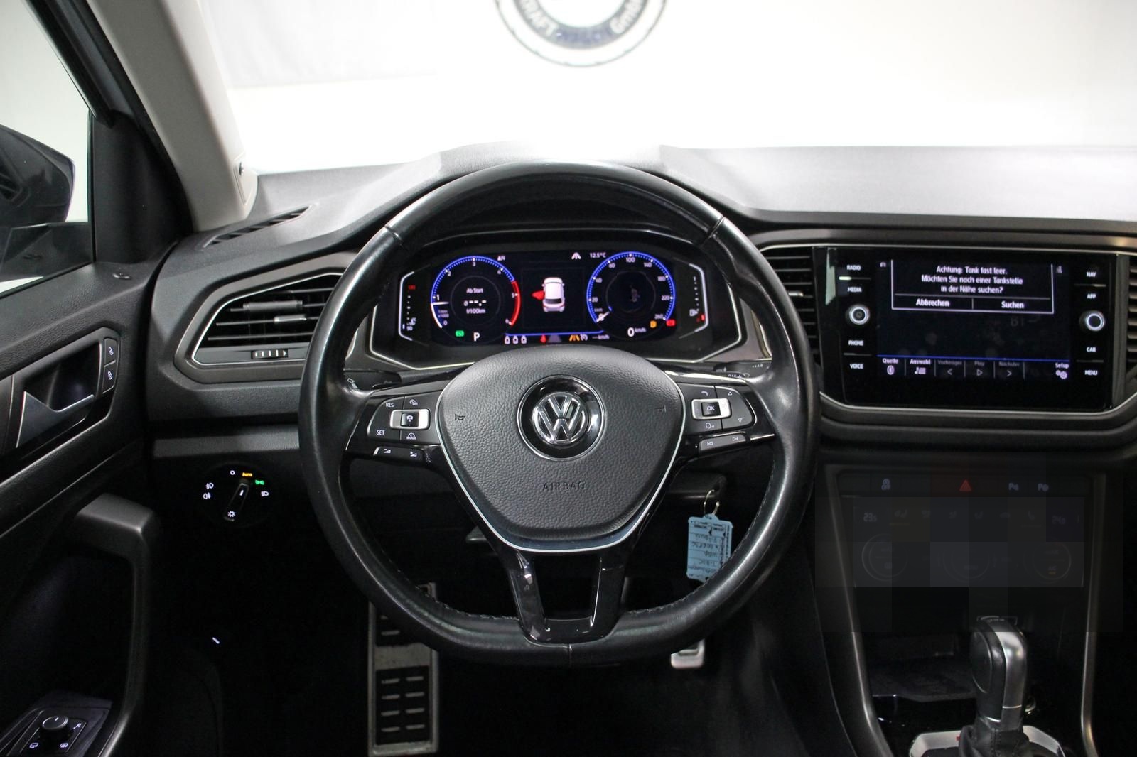 Volkswagen T-Roc 2.0 TDI DSG 4Motion AHK PANO LED ACC NAVI foto 16