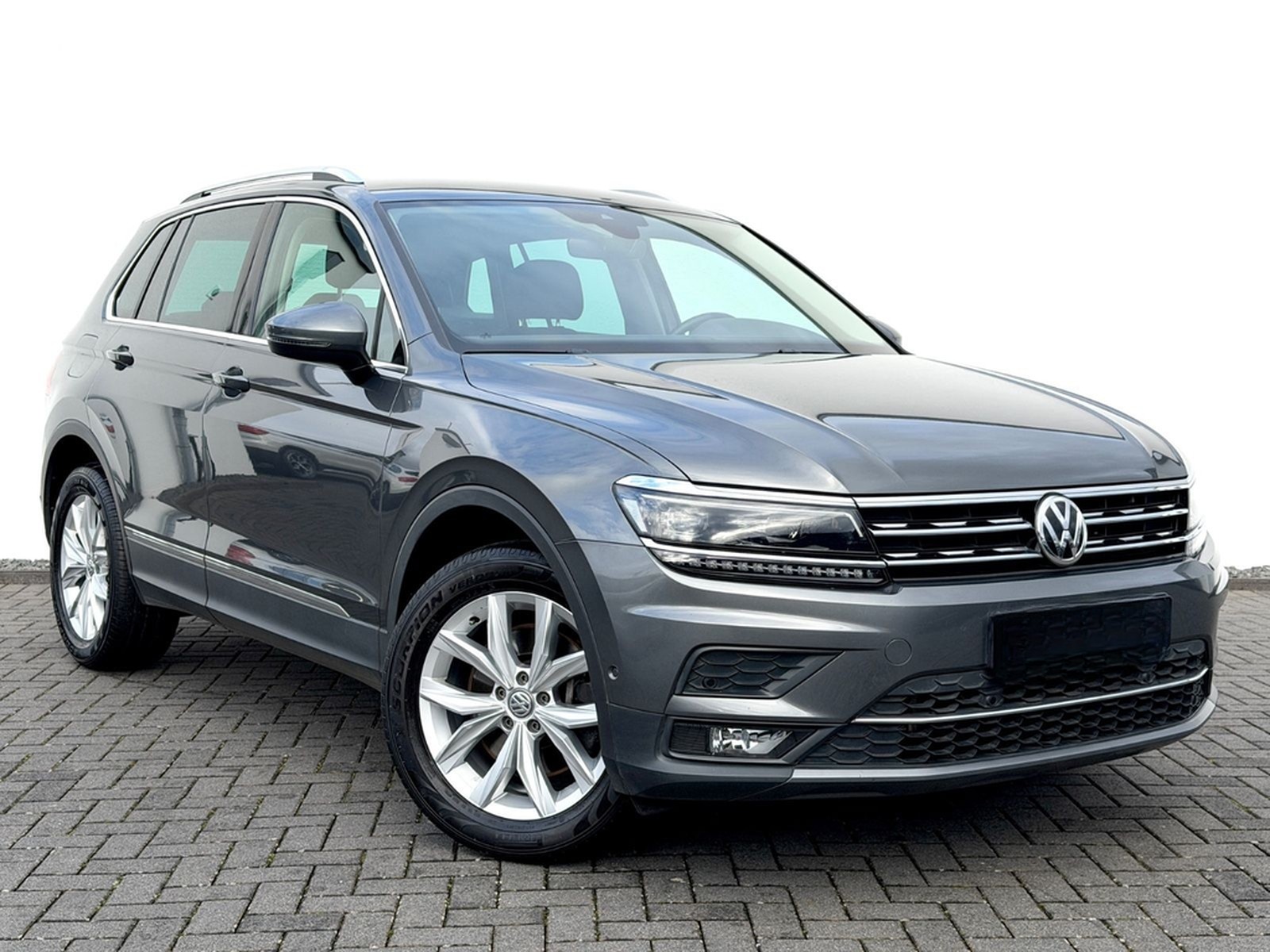 Volkswagen Tiguan Highline 2.0 TSI DSG 4Motion /LED/ACC/CAM foto 3