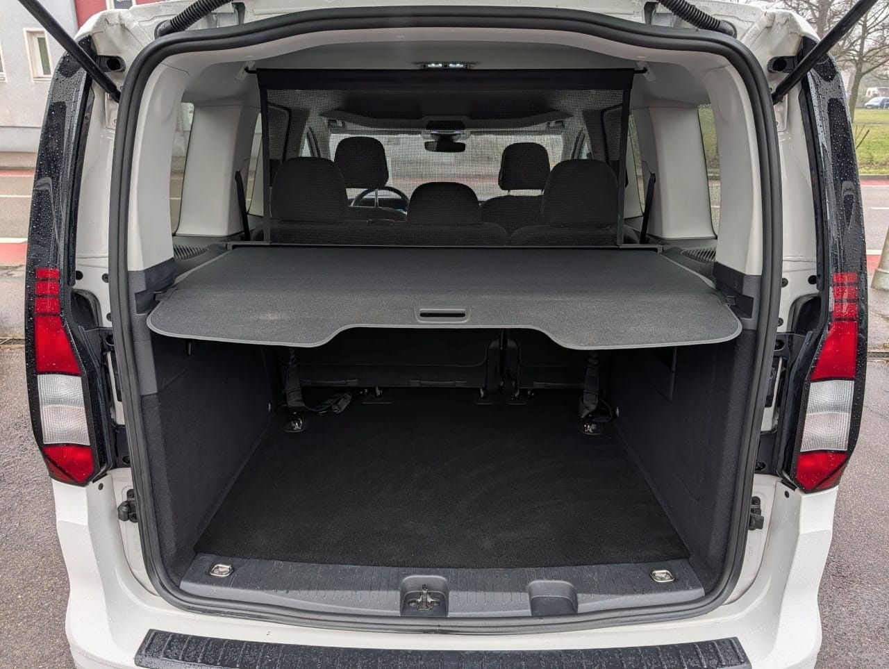 Volkswagen Caddy 2.0 TDI 1. Hand foto 13