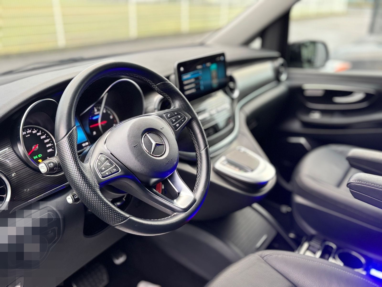 Mercedes-Benz V-300d 4 Matik Avantgarde Edition  Extra Long foto 3