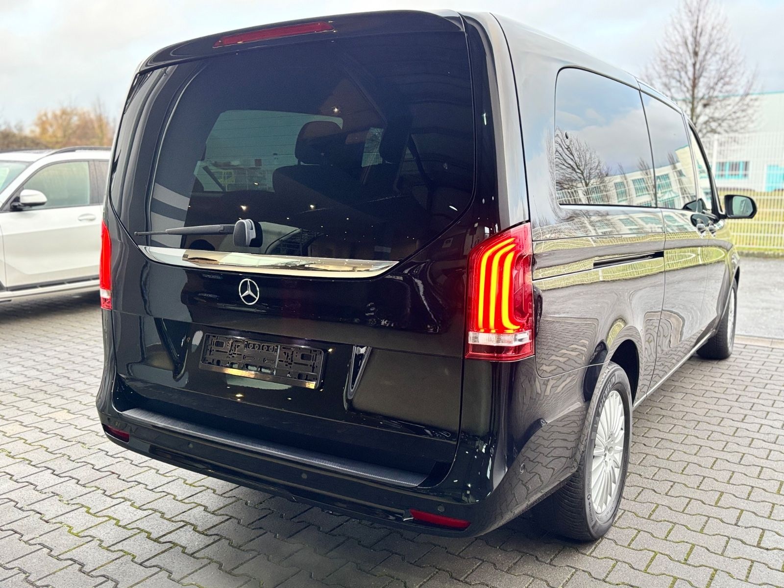 Mercedes-Benz V-300d 4 Matik Avantgarde Edition  Extra Long foto 7