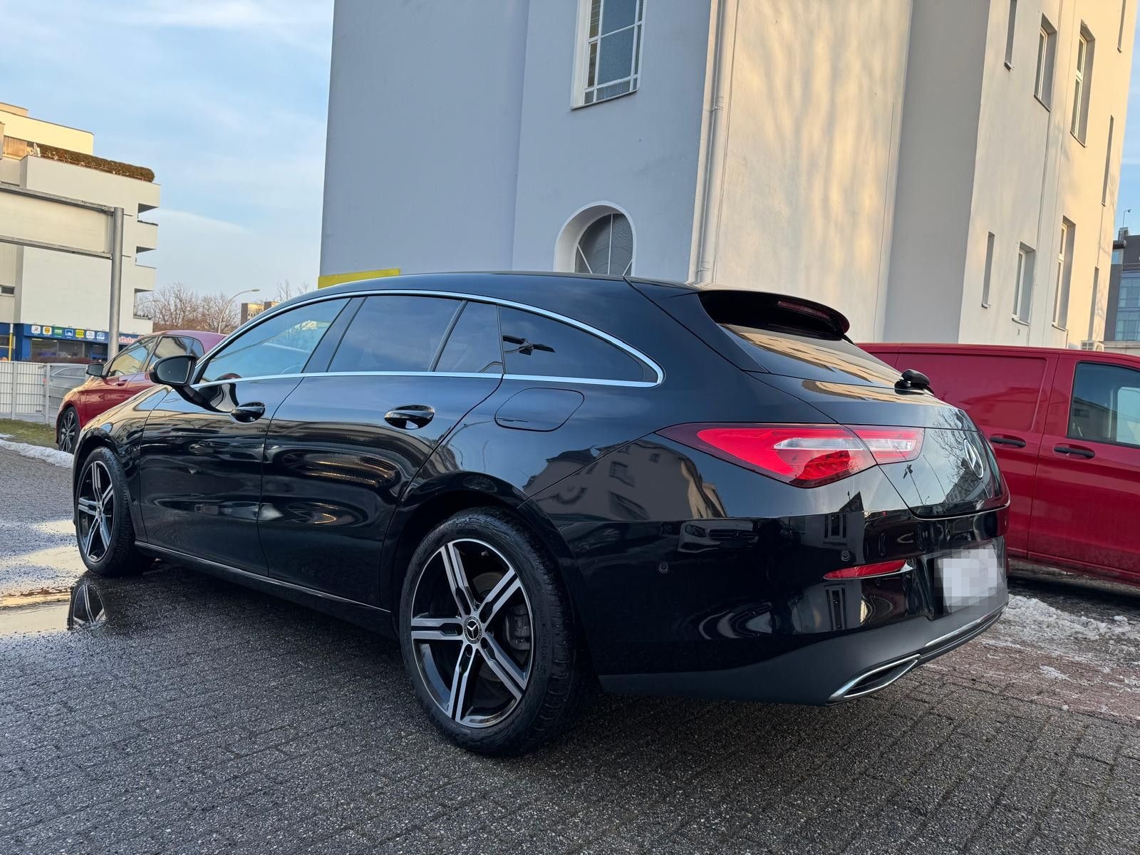 Mercedes-Benz CLA 200 D Shooting Brake 8G-DCT Business foto 8