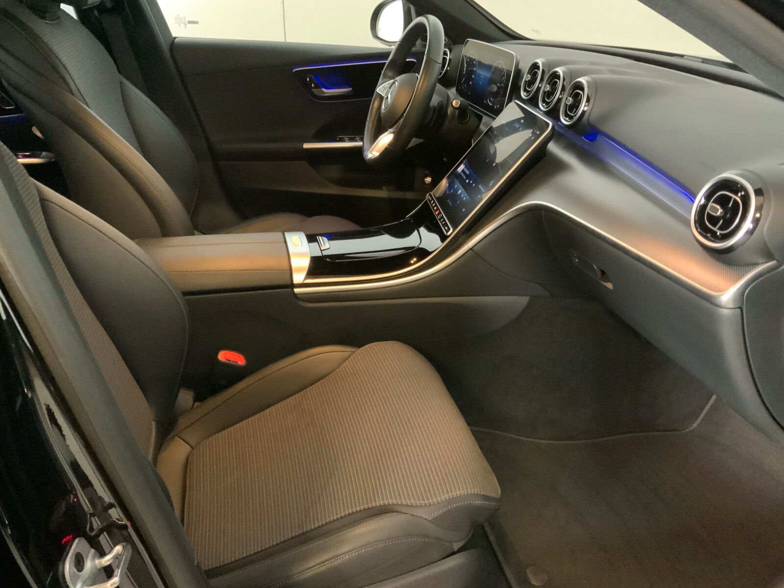 Mercedes-Benz C 300 de 4M T AVANT DISTRO 360° Burm DigiLight foto 14