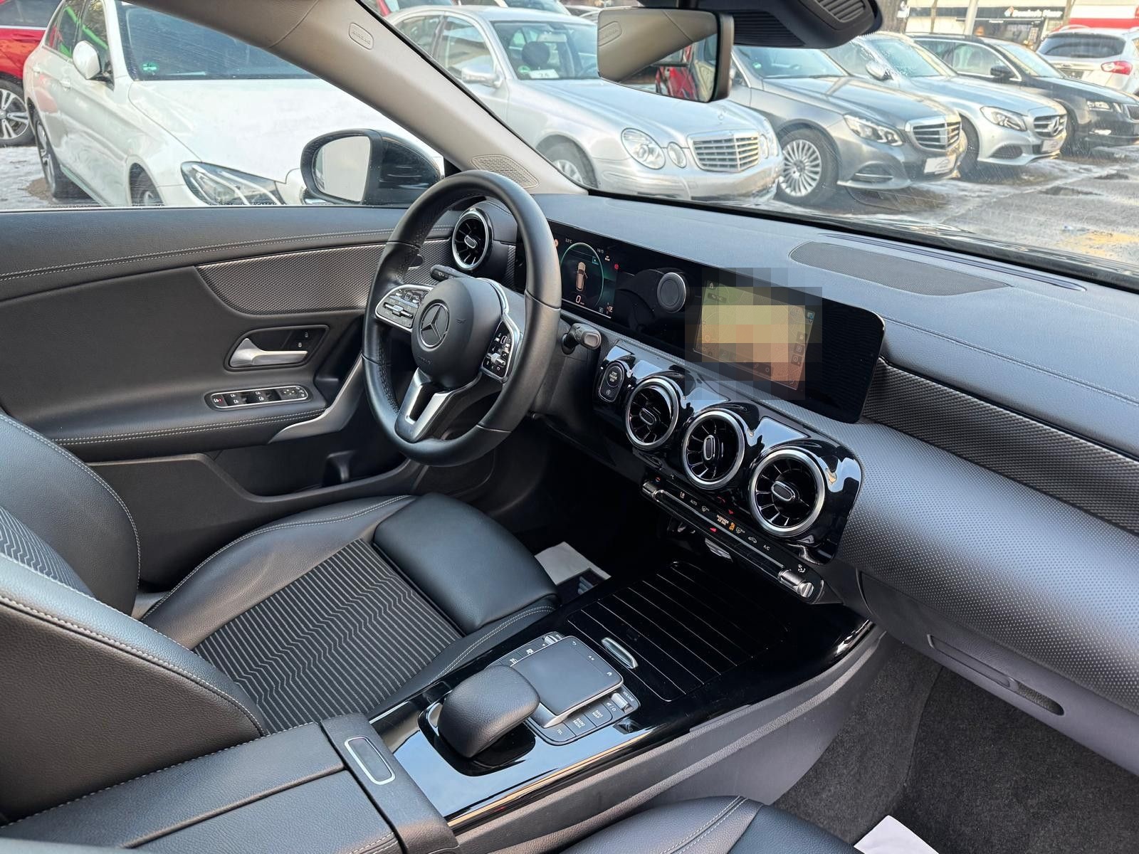 Mercedes-Benz CLA 200 D Shooting Brake 8G-DCT Business foto 12