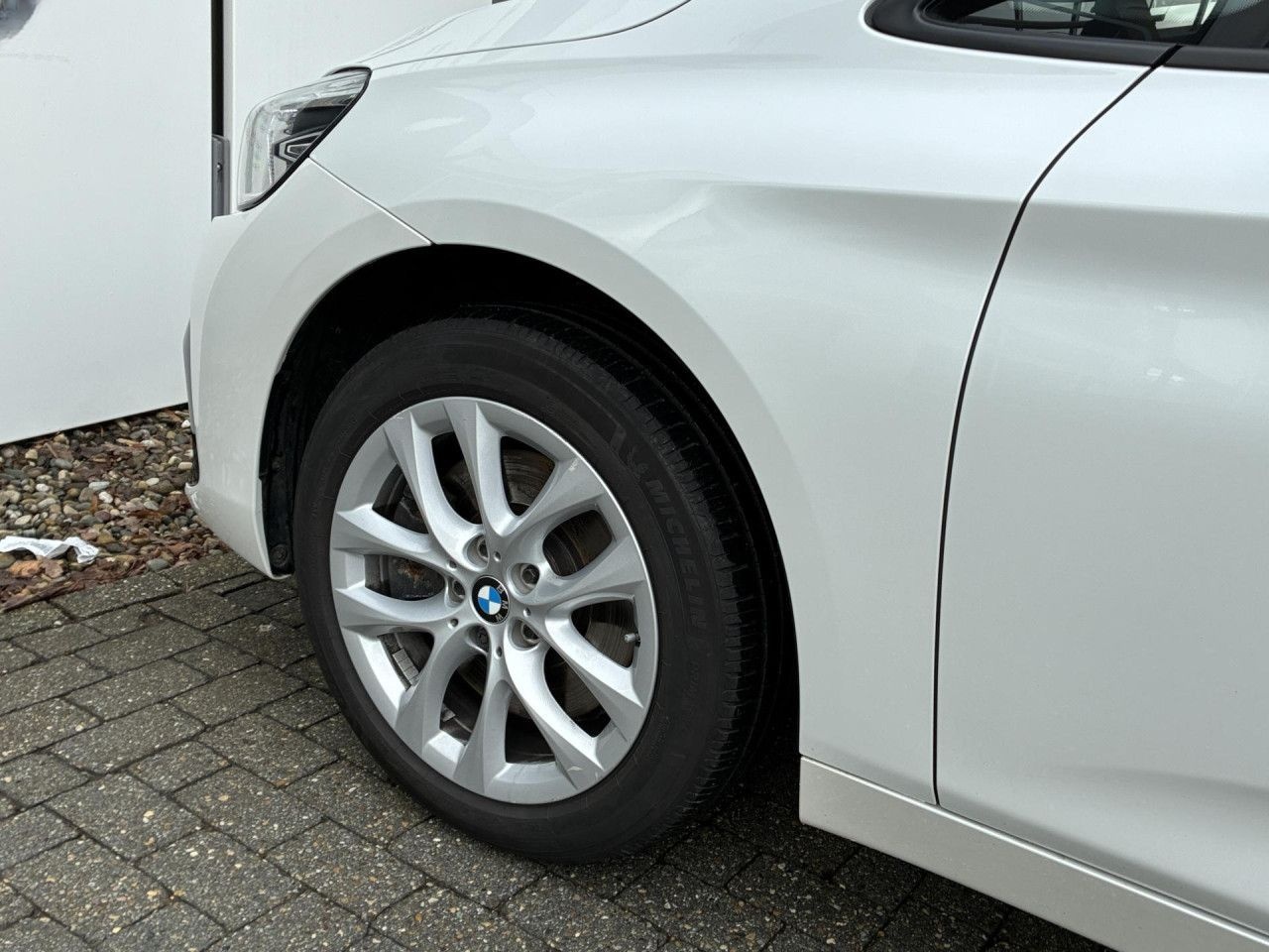 BMW 220d GranTourer xDrive HUD NaviPlus HiFi LED AHK foto 15