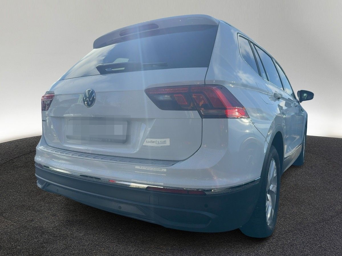 Volkswagen Tiguan Allspace Life 1.5 TSI LED NAV KAM PDC SHZ foto 4