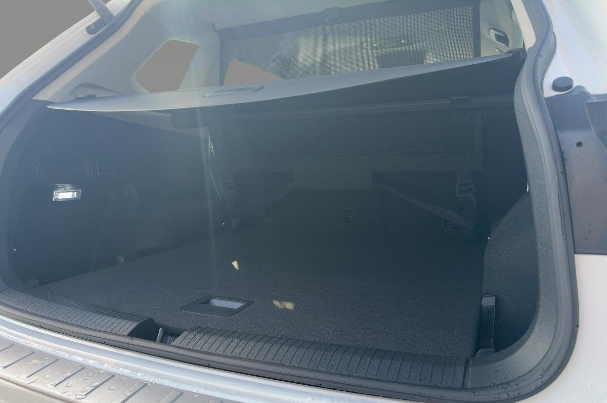 Volkswagen Tiguan Allspace Life 1.5 TSI LED NAV KAM PDC SHZ foto 6