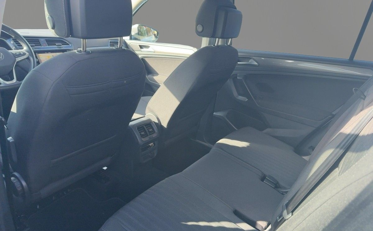 Volkswagen Tiguan Allspace Life 1.5 TSI LED NAV KAM PDC SHZ foto 8