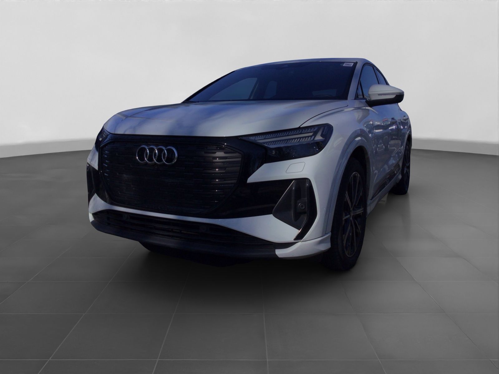 Audi Q4 e-tron Sportback 45 Q 2x S LINE UPE77 LM20 PA foto 2