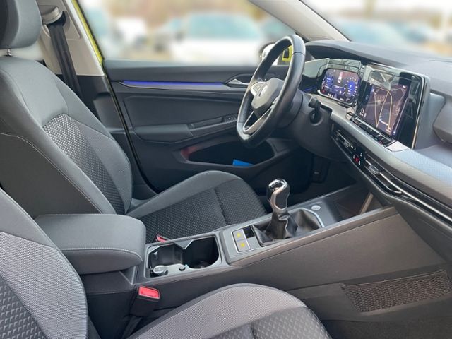 Volkswagen Golf VIII Active 1.5 TSI KLIMA LED NAVI ALU foto 22