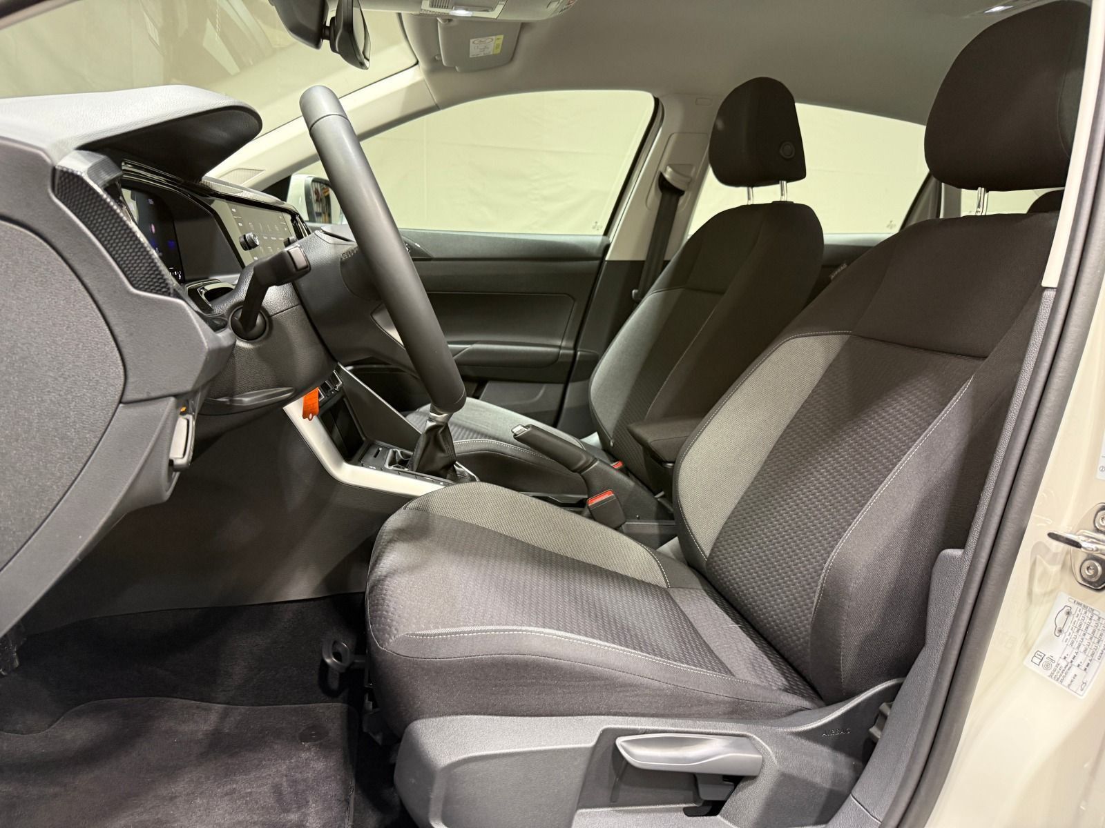Volkswagen Taigo Life 1.0 TSI | LED NAVI ACC RÜKA SITZHZ foto 18