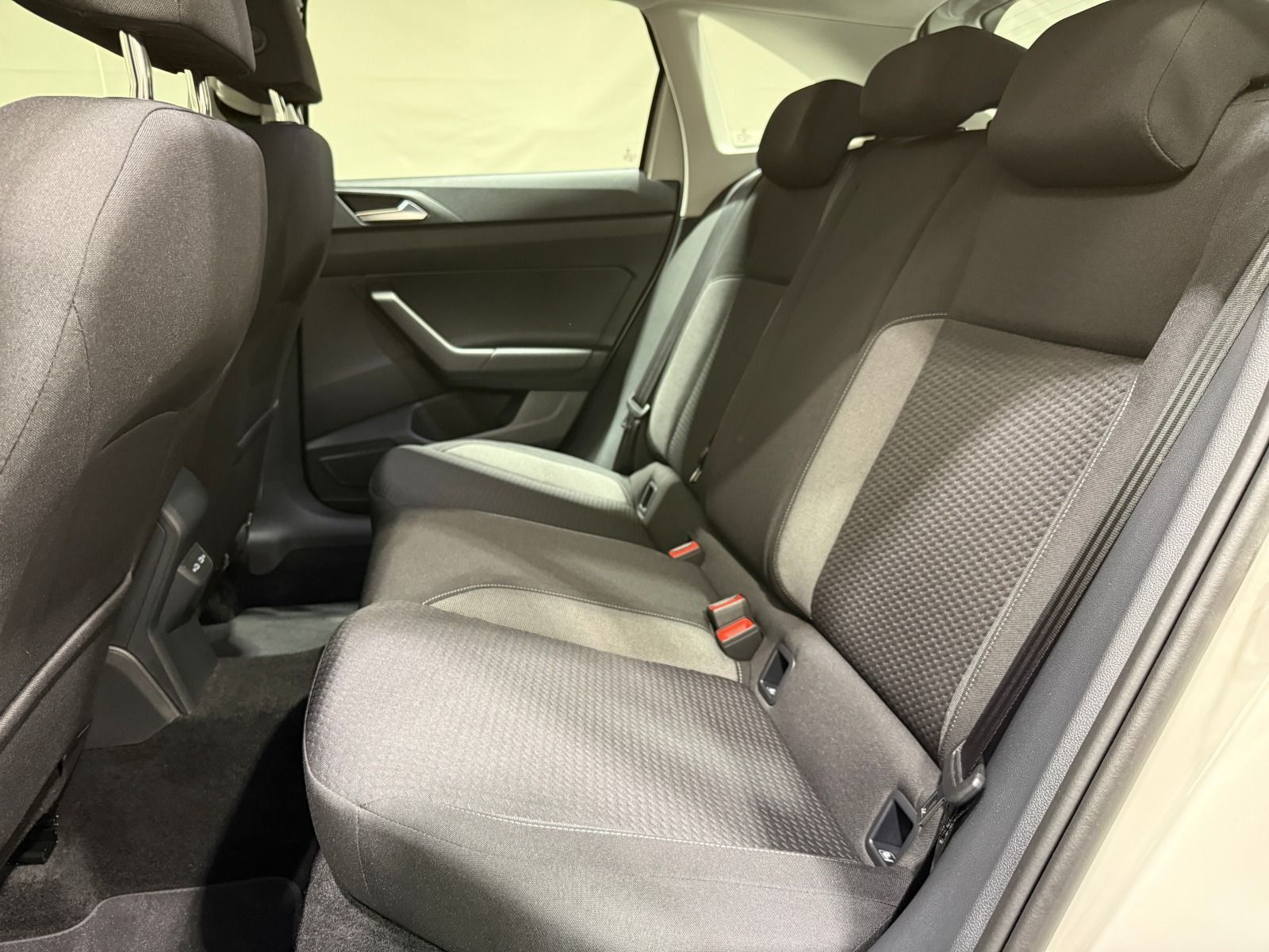 Volkswagen Taigo Life 1.0 TSI | LED NAVI ACC RÜKA SITZHZ foto 21