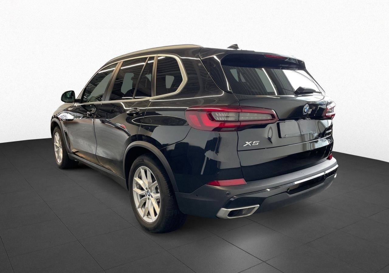 BMW X5 xDrive45e 2Achs,AHK,LivePro,AdLED,HUD,Kamera foto 6