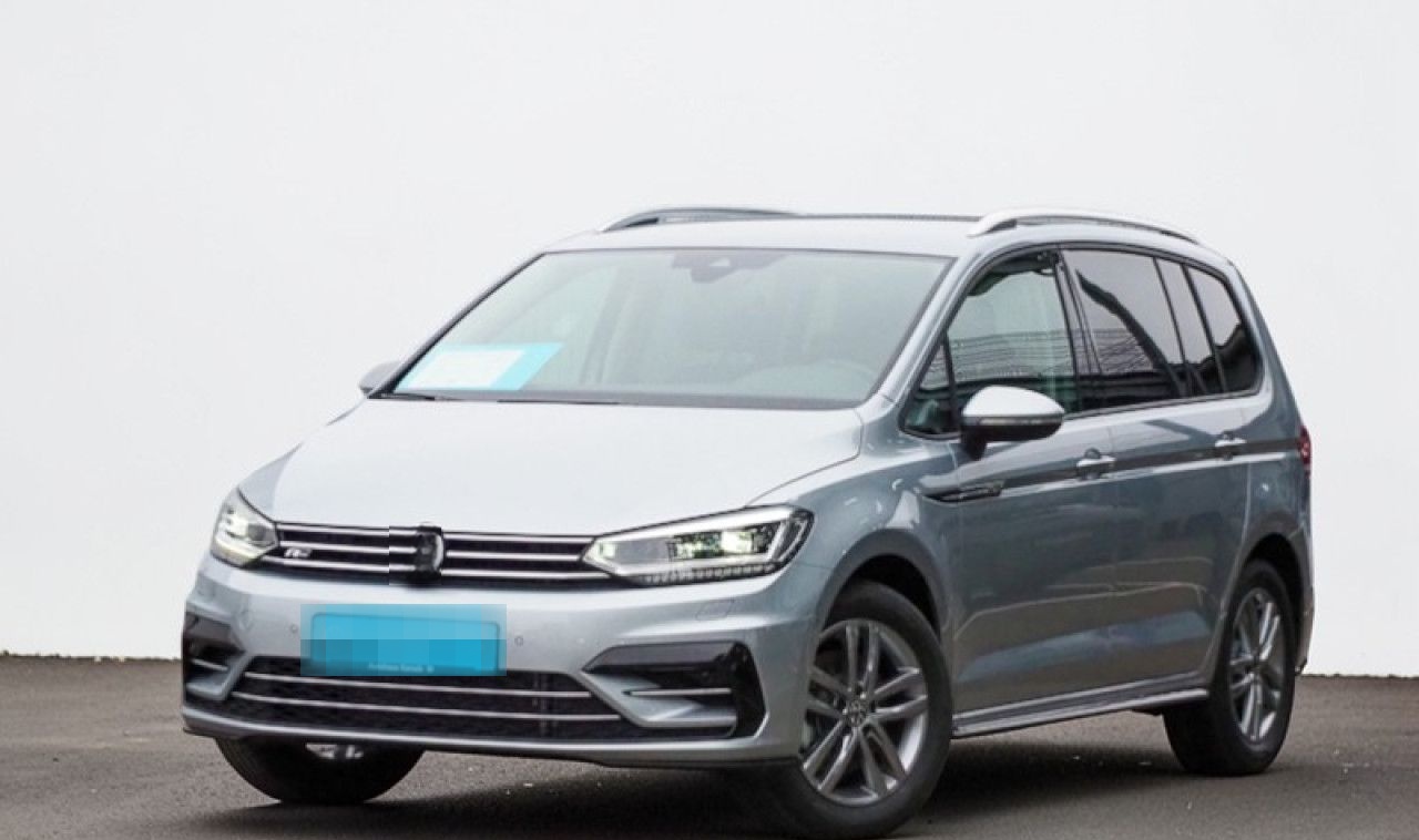 Volkswagen Touran 1.5 TSI DSG R-Line AHK, IQ.LIGHT foto 2