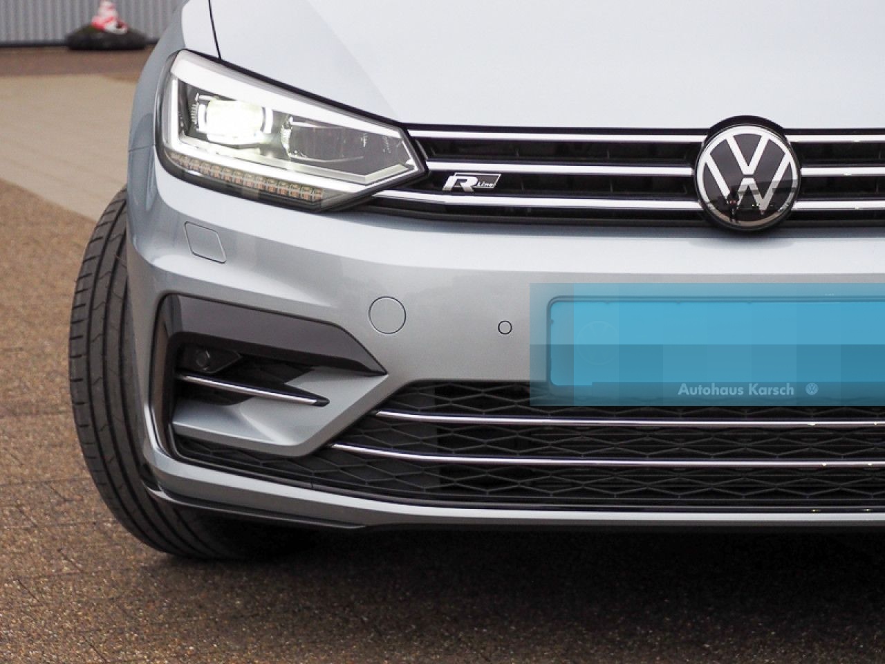 Volkswagen Touran 1.5 TSI DSG R-Line AHK, IQ.LIGHT foto 6
