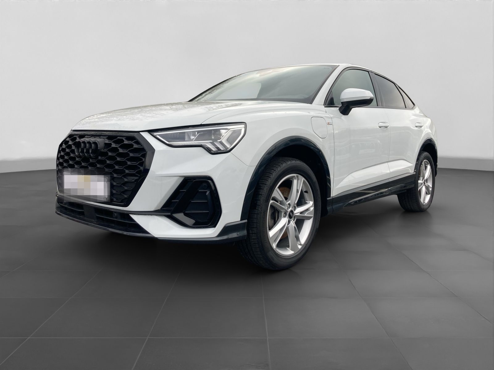 Audi Q3 Sportback 1.4 TFSI e 2x S LINE SONOS NAVI+ AS foto 2