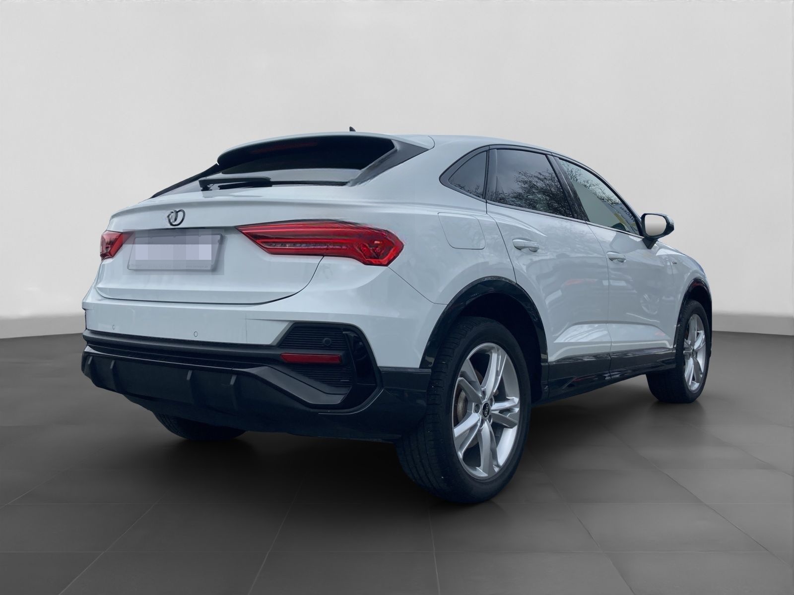 Audi Q3 Sportback 1.4 TFSI e 2x S LINE SONOS NAVI+ AS foto 3