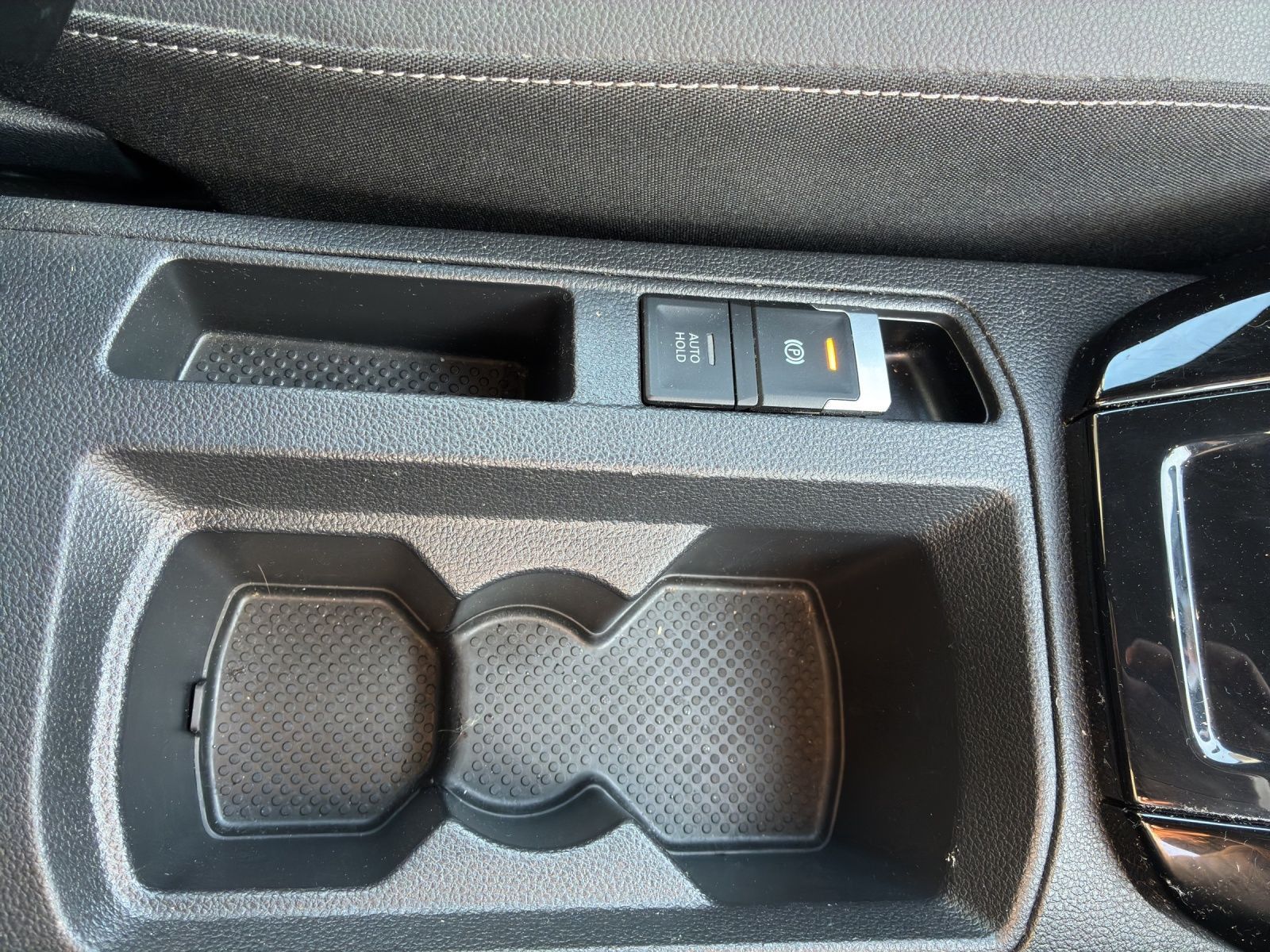 Volkswagen T-Roc R-Line 2.0 l TDI Matrix LED+ACC foto 22