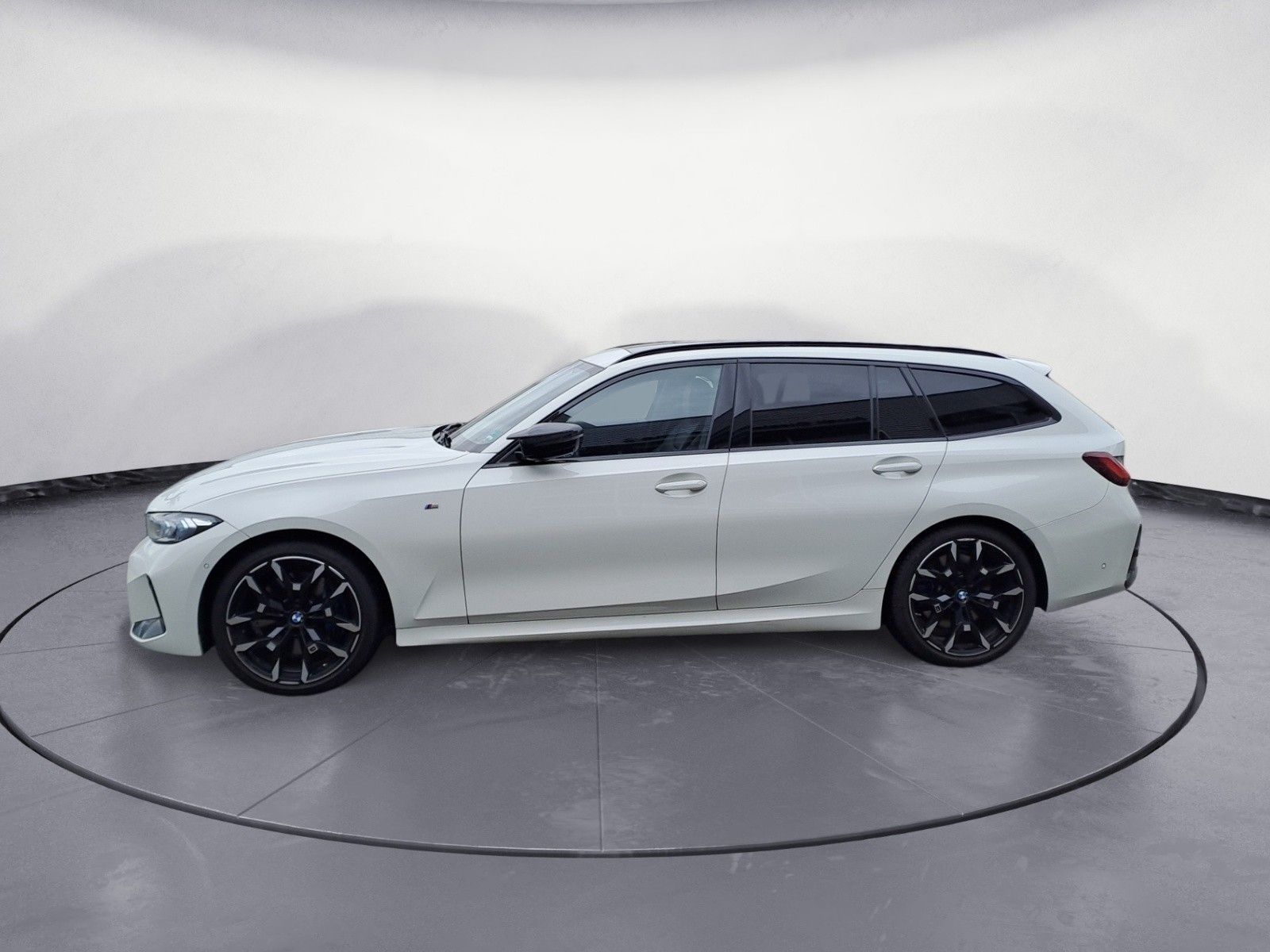 BMW M340i xDrive Touring Auto Innovationsp. Panorama foto 3