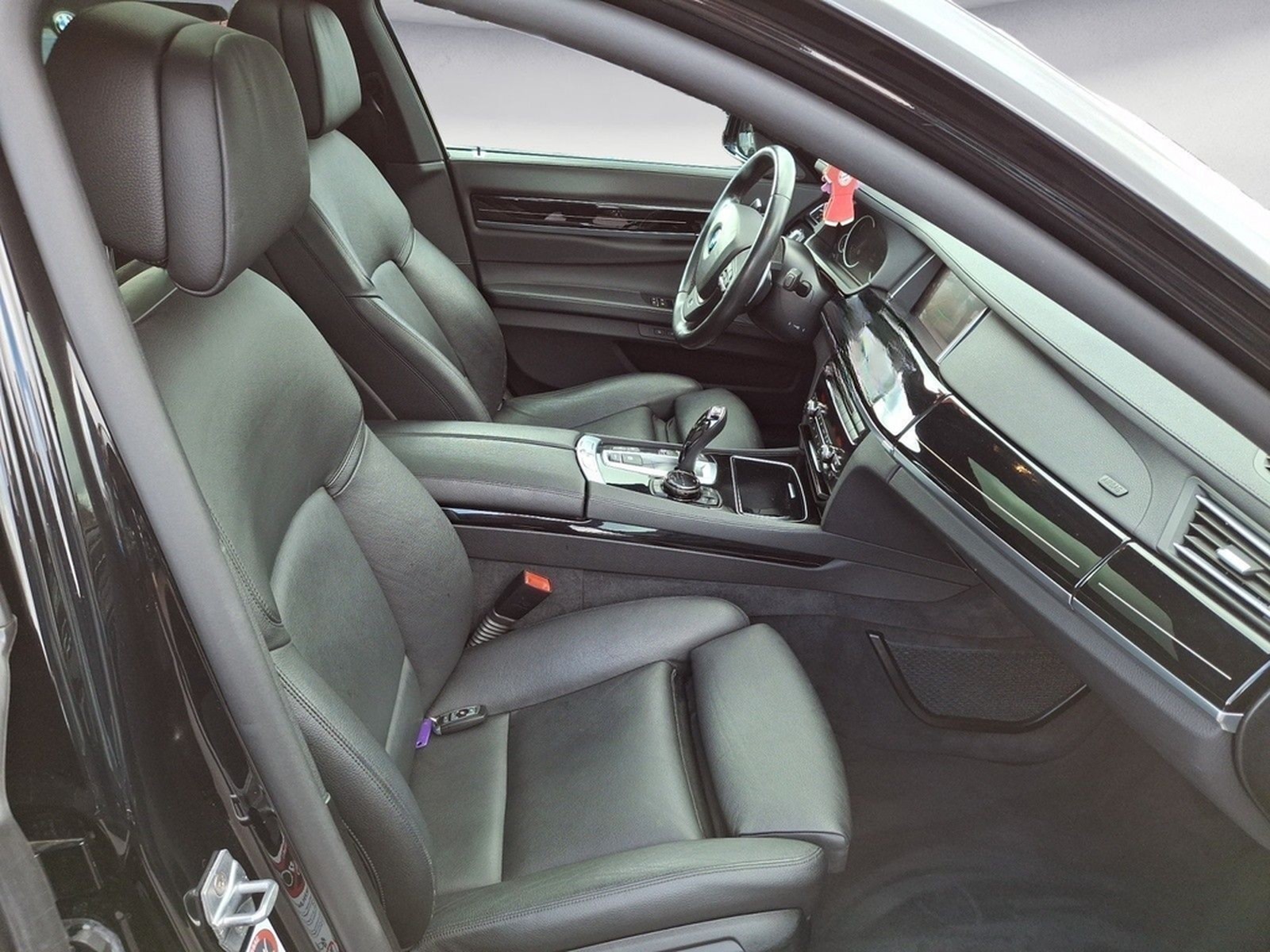 BMW 740d xDrive Edition Exclusive M Sport Soft Close foto 8