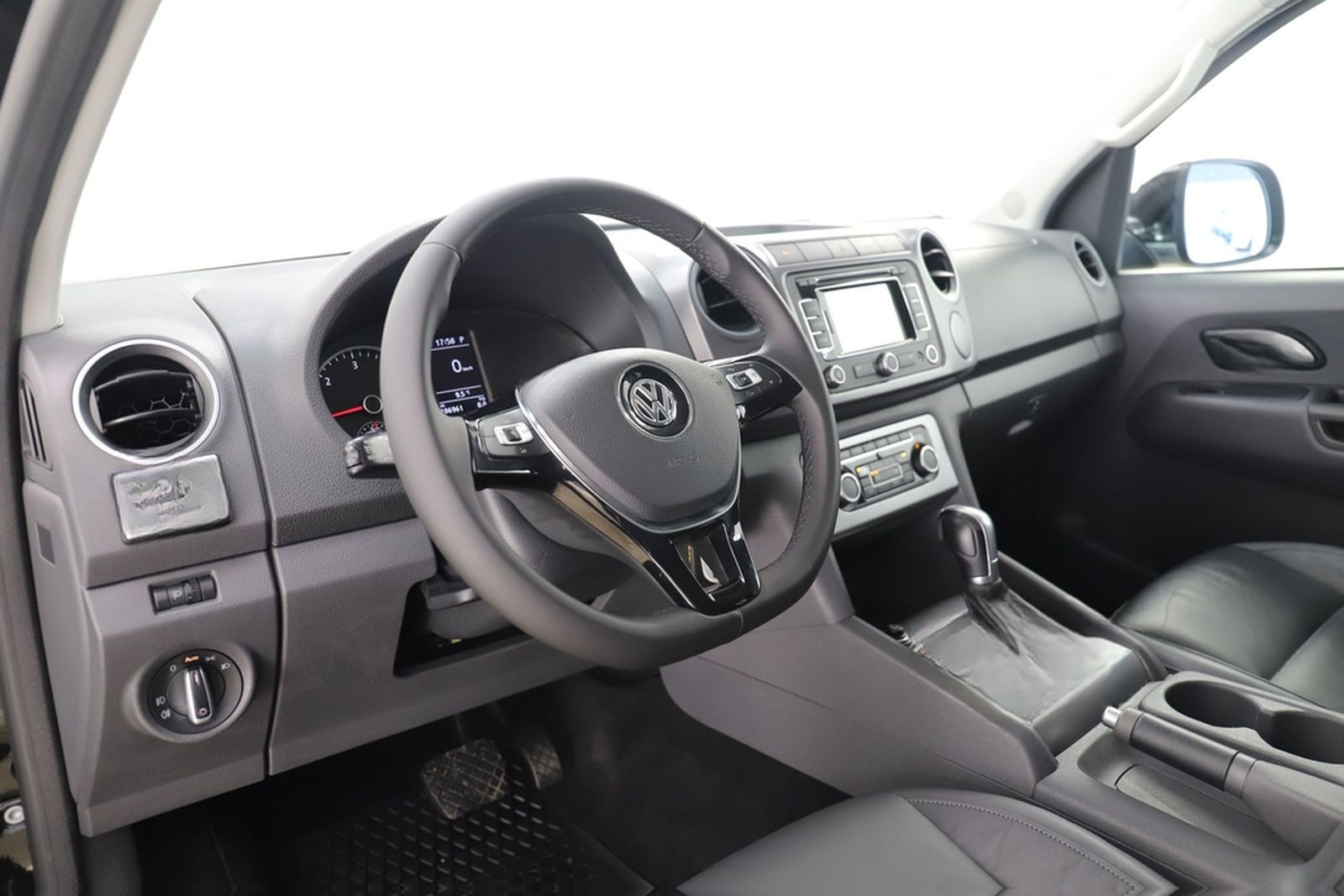 Volkswagen Amarok 2.0TDI 179PS DSG 4M Highline DoubleCab foto 13
