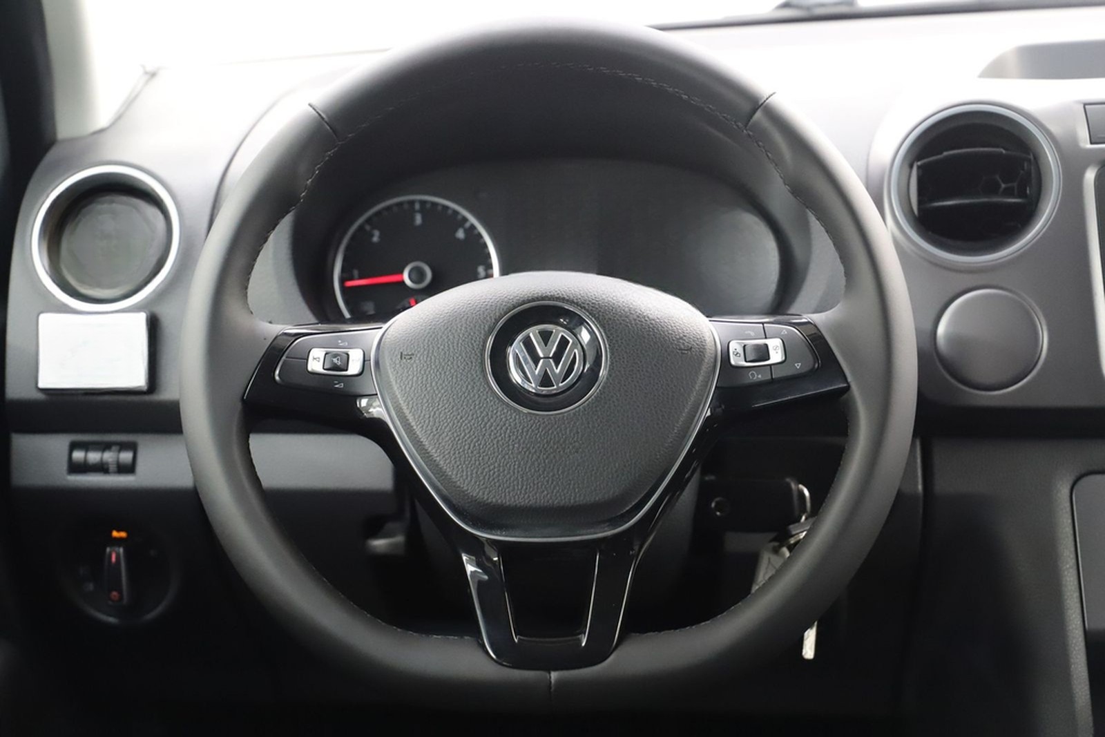 Volkswagen Amarok 2.0TDI 179PS DSG 4M Highline DoubleCab foto 22