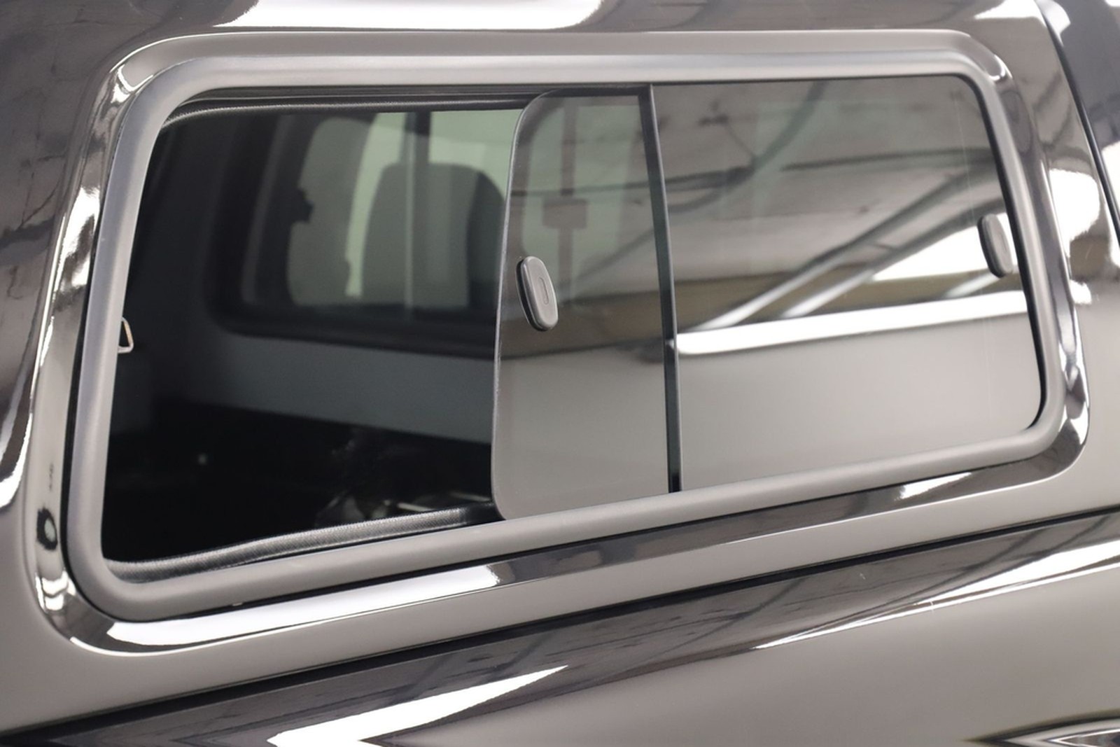 Volkswagen Amarok 2.0TDI 179PS DSG 4M Highline DoubleCab foto 37