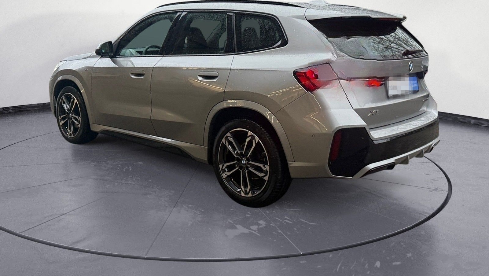 BMW X1 sDrive20i Steptronic M Sportpaket Memory vorn foto 4