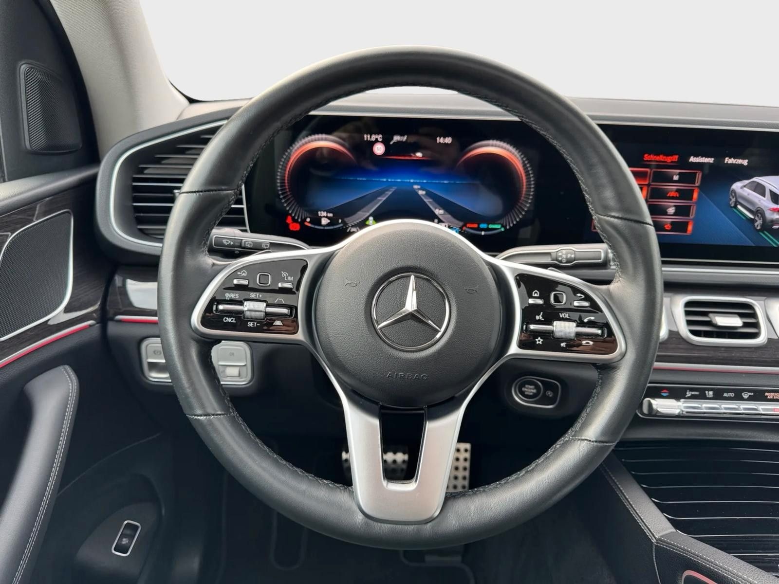 Mercedes-Benz GLE 300 d 4Matic-AMG-PANO-7 Sitzer-SHZ-SBL-360 foto 9