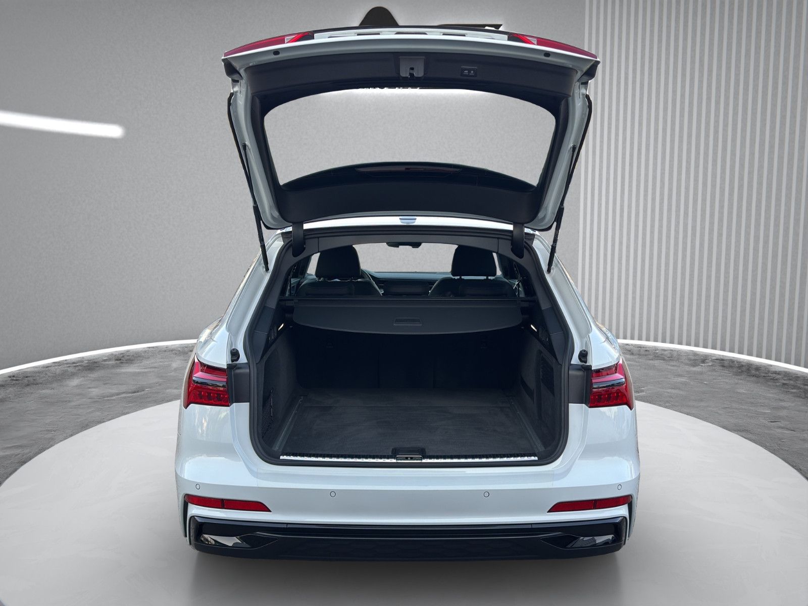 Audi A6 Avant 45 TDI quattro S line Matrix Stdhz Pano foto 7