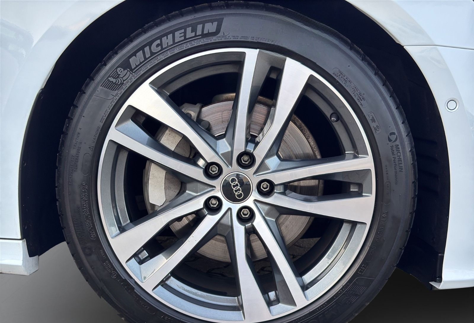 Audi A6 Avant 45 TDI quattro S line Matrix Stdhz Pano foto 10