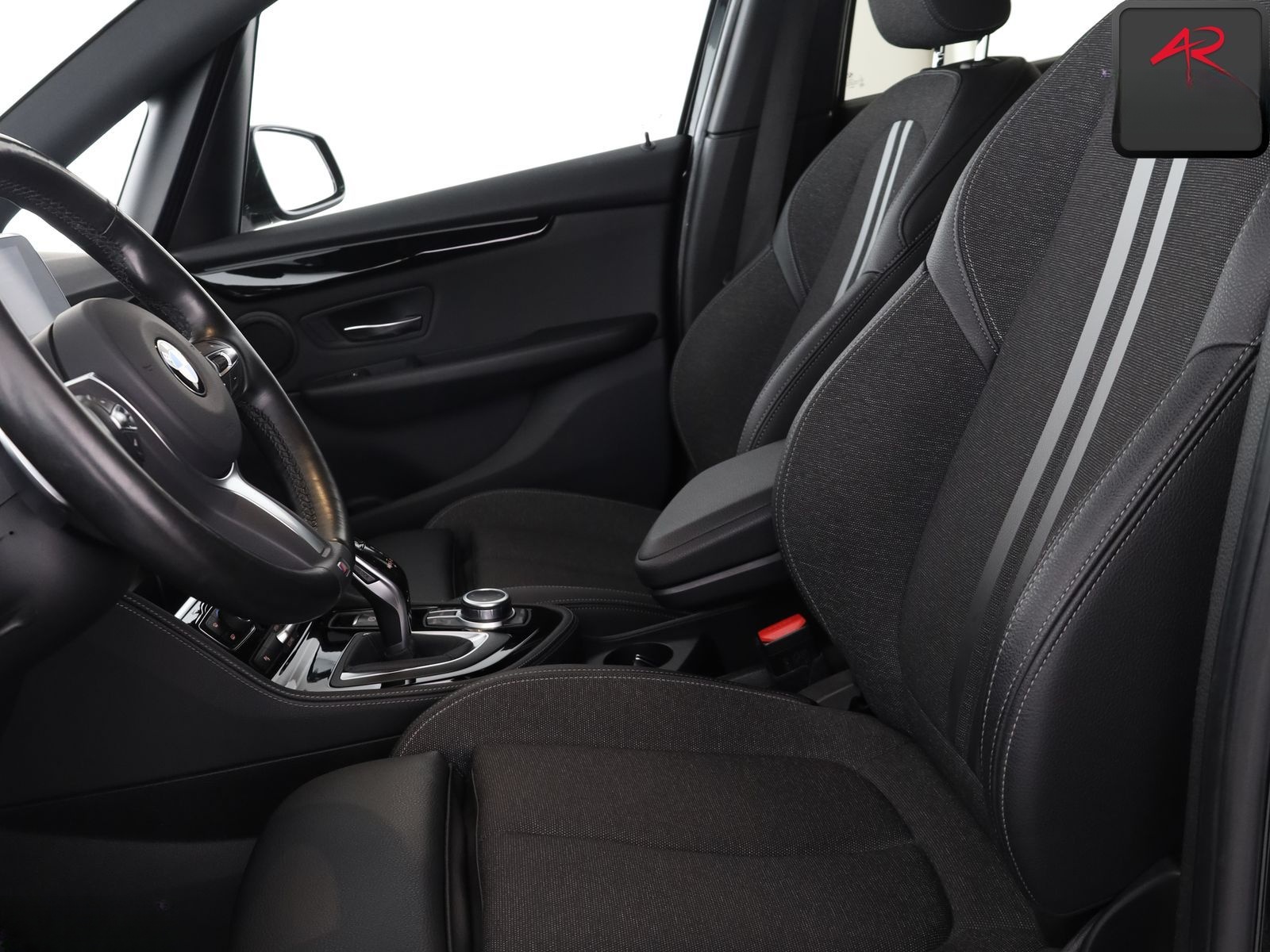 BMW 220 Active Tourer i M SPORT ACC,KAMERA,LED,SH foto 11