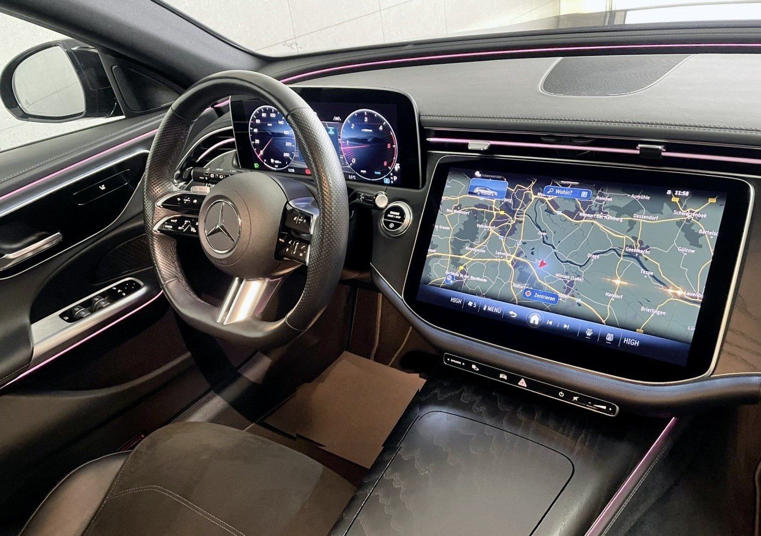 Mercedes-Benz E 220 T AMG Line Distronic-Pro+Mbux-Premium+Nigh foto 12