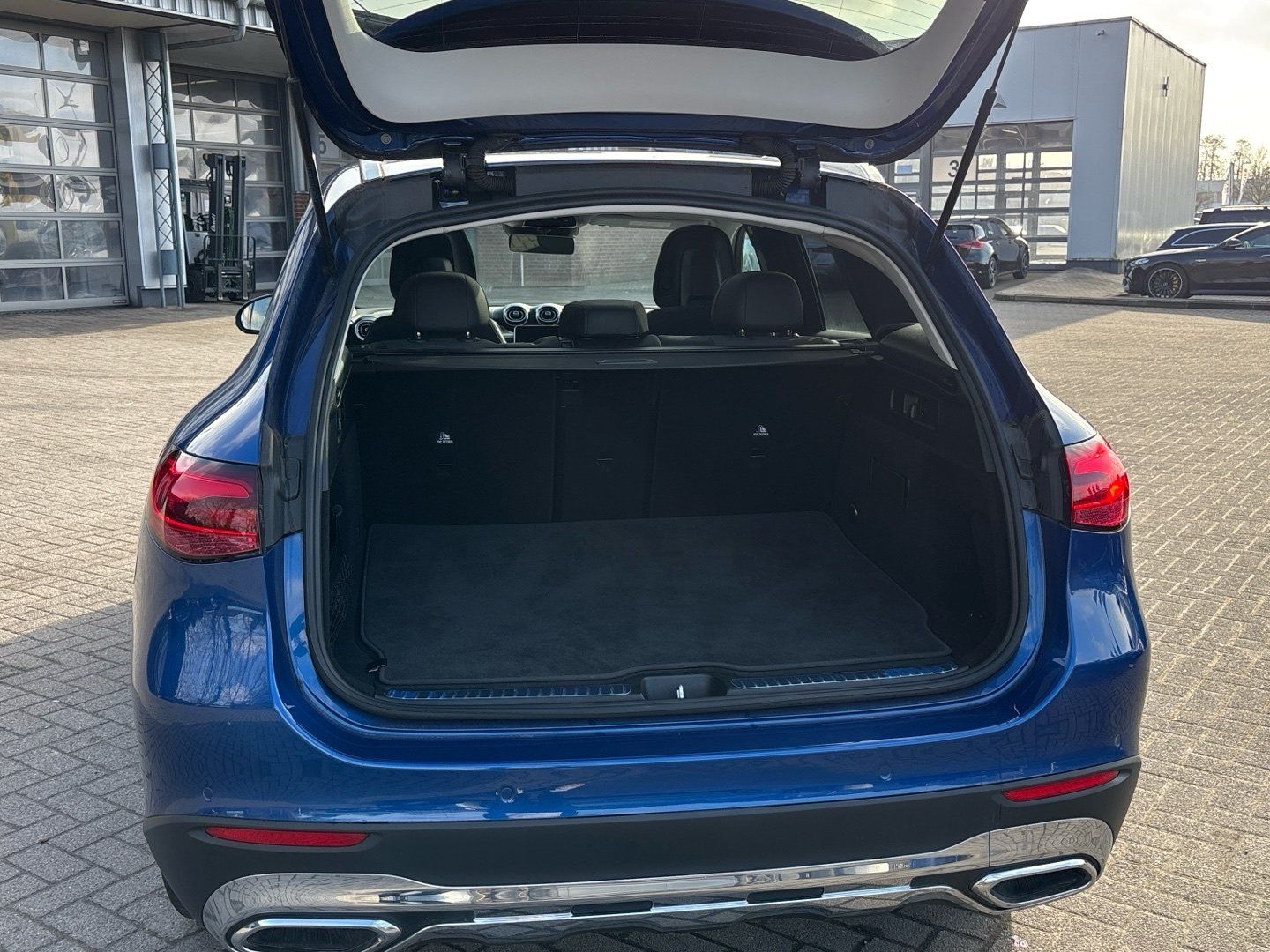 Mercedes-Benz GLC 220 d 4M Avantgarde Pano Distronic Burmester foto 17