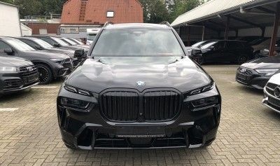 BMW X7 xDrive 40d M Sport Sky lounge Iconic Glow  foto 4