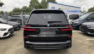 BMW X7 xDrive 40d M Sport Sky lounge Iconic Glow  foto 5