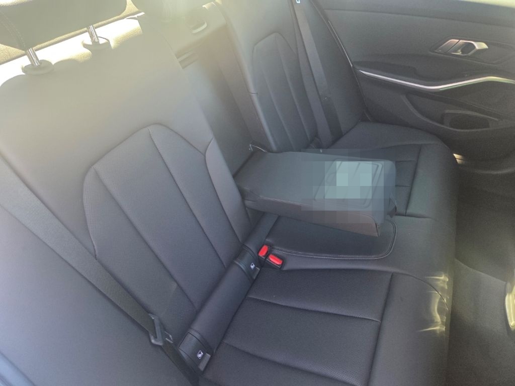 BMW M340i xDrive Lim MSport StandHZG AHK DrivAssistP foto 15