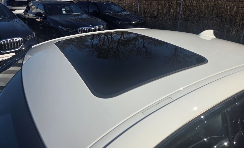 BMW M340i xDrive Lim MSport StandHZG AHK DrivAssistP foto 7