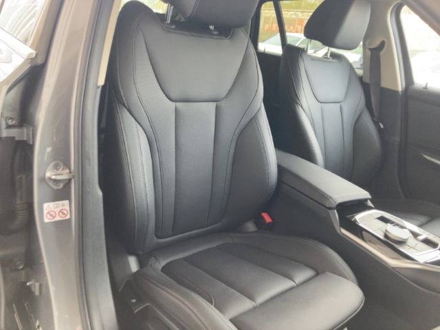 BMW 320 d Touring Navi DigitalCockpit Soundsystem LE foto 13