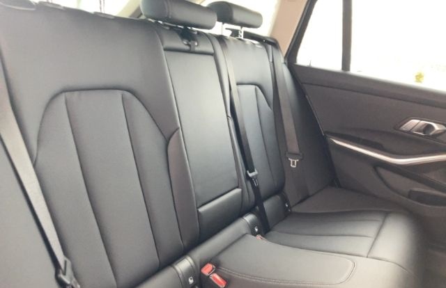 BMW 320 d Touring Navi DigitalCockpit Soundsystem LE foto 14