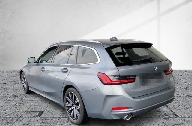 BMW 320 d Touring Navi DigitalCockpit Soundsystem LE foto 4