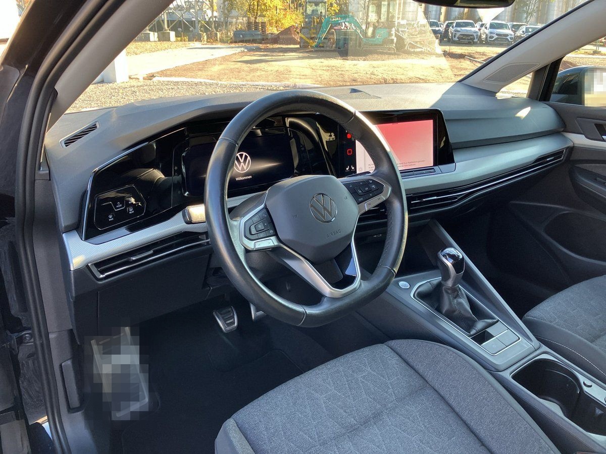 Volkswagen Golf VIII 2.0 TDI MOVE NAVIGATION+DAB+SHZ+ACC foto 10