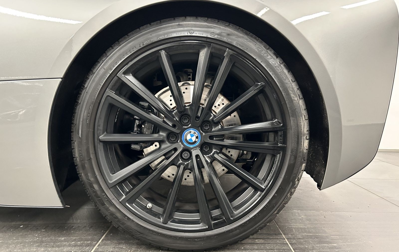 BMW i8 Roadster First Edition 1 of 200 Harman/Kardon foto 6