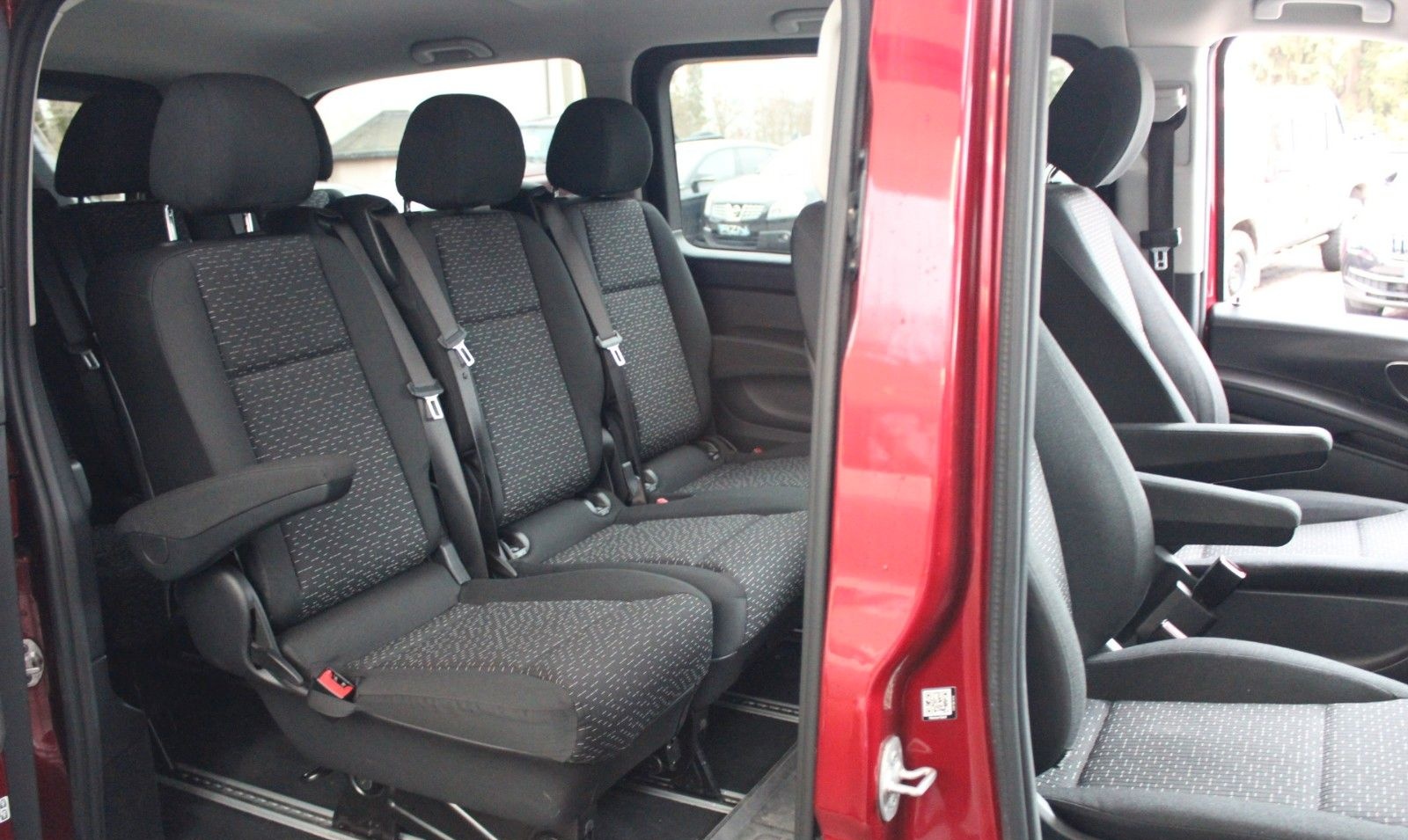 Mercedes-Benz Vito Tourer 124 CDI lang SPORT LINE 8-Sitzer foto 21