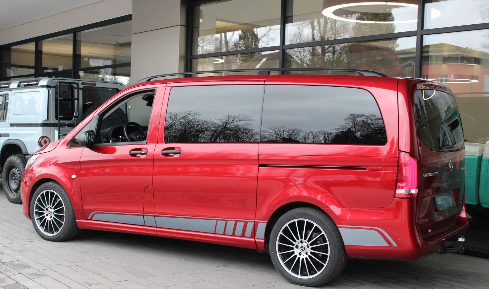 Mercedes-Benz Vito Tourer 124 CDI lang SPORT LINE 8-Sitzer foto 5