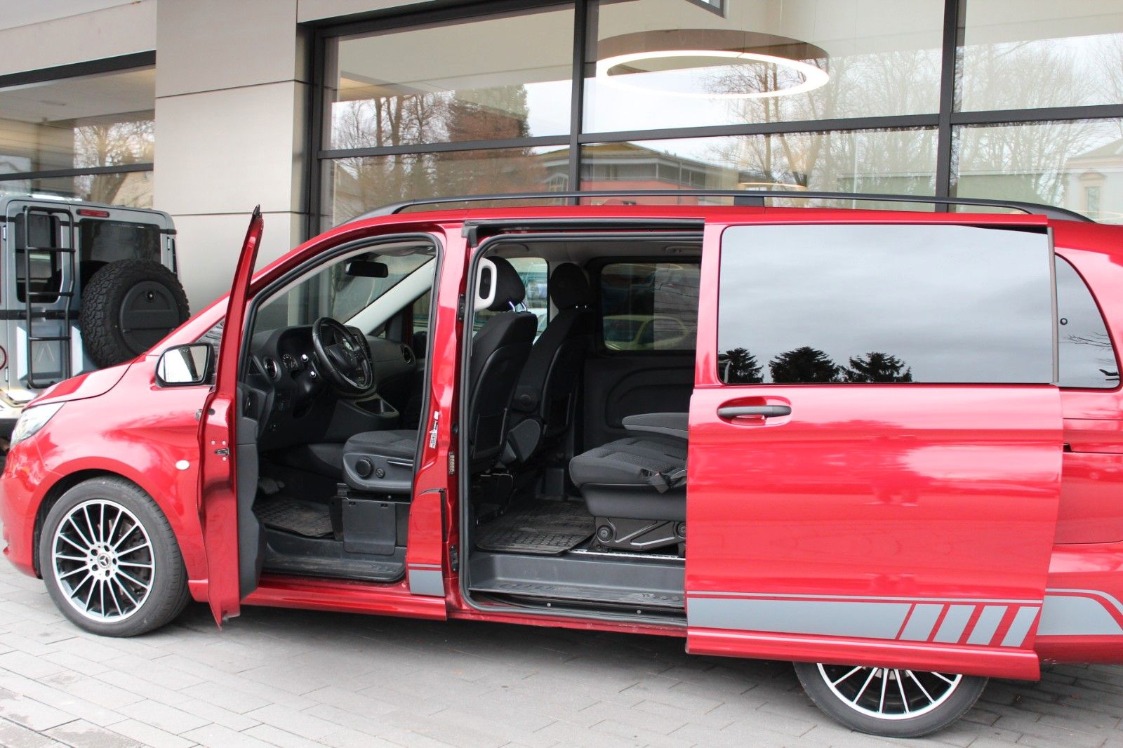 Mercedes-Benz Vito Tourer 124 CDI lang SPORT LINE 8-Sitzer foto 9