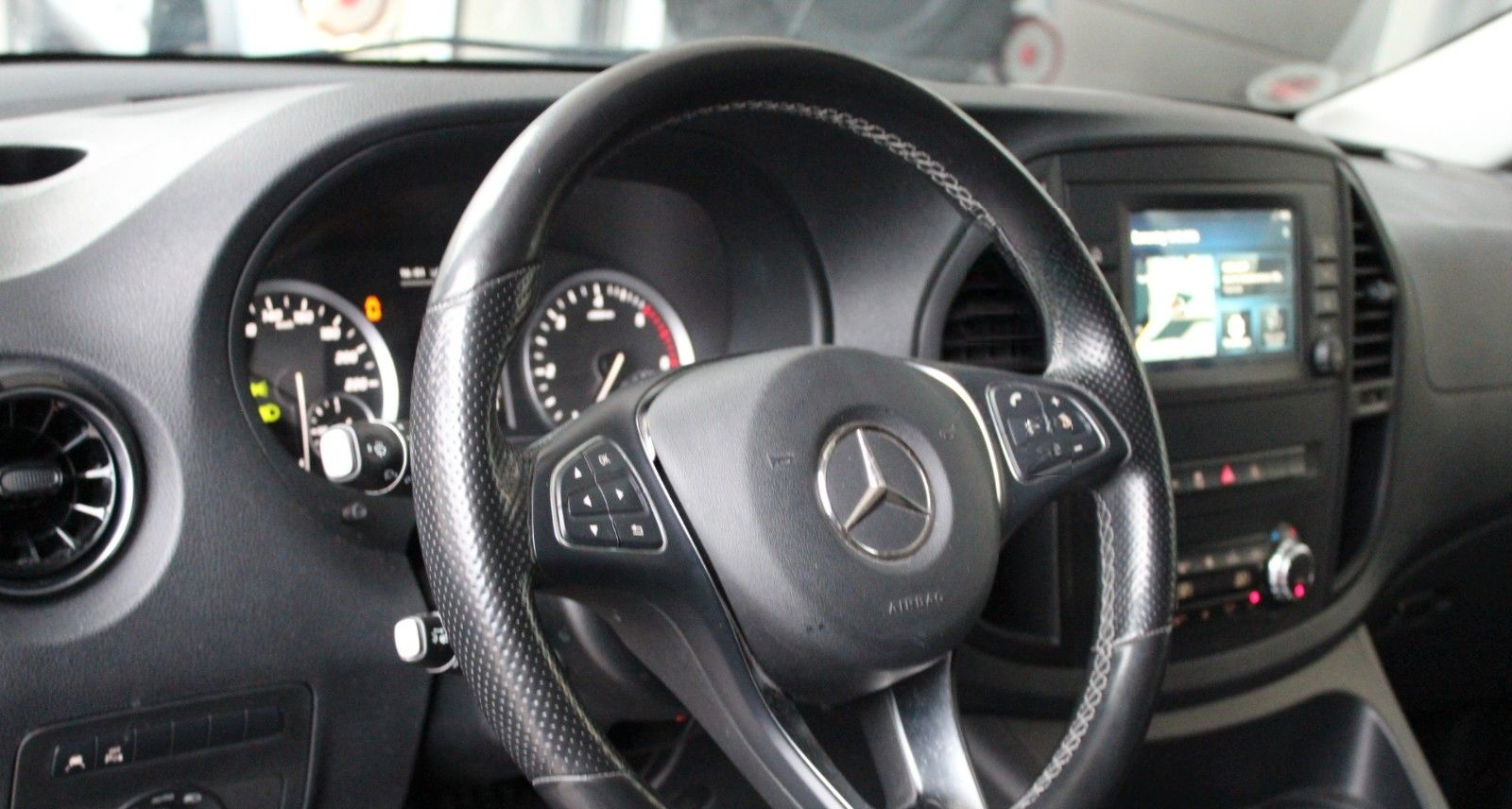 Mercedes-Benz Vito Tourer 124 CDI lang SPORT LINE 8-Sitzer foto 10