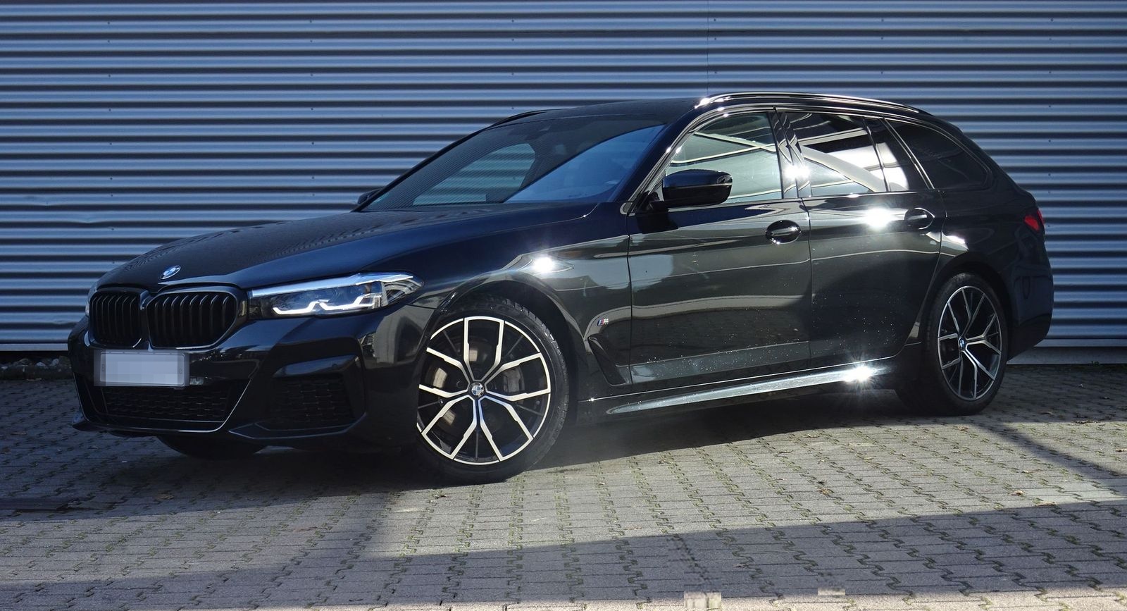BMW 540d xDrive Tour. M Sport HuD Pano AHK Kamera SH